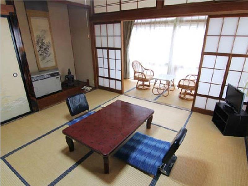 Yamadaya Ryokan Нодзава Онсен Екстериор снимка