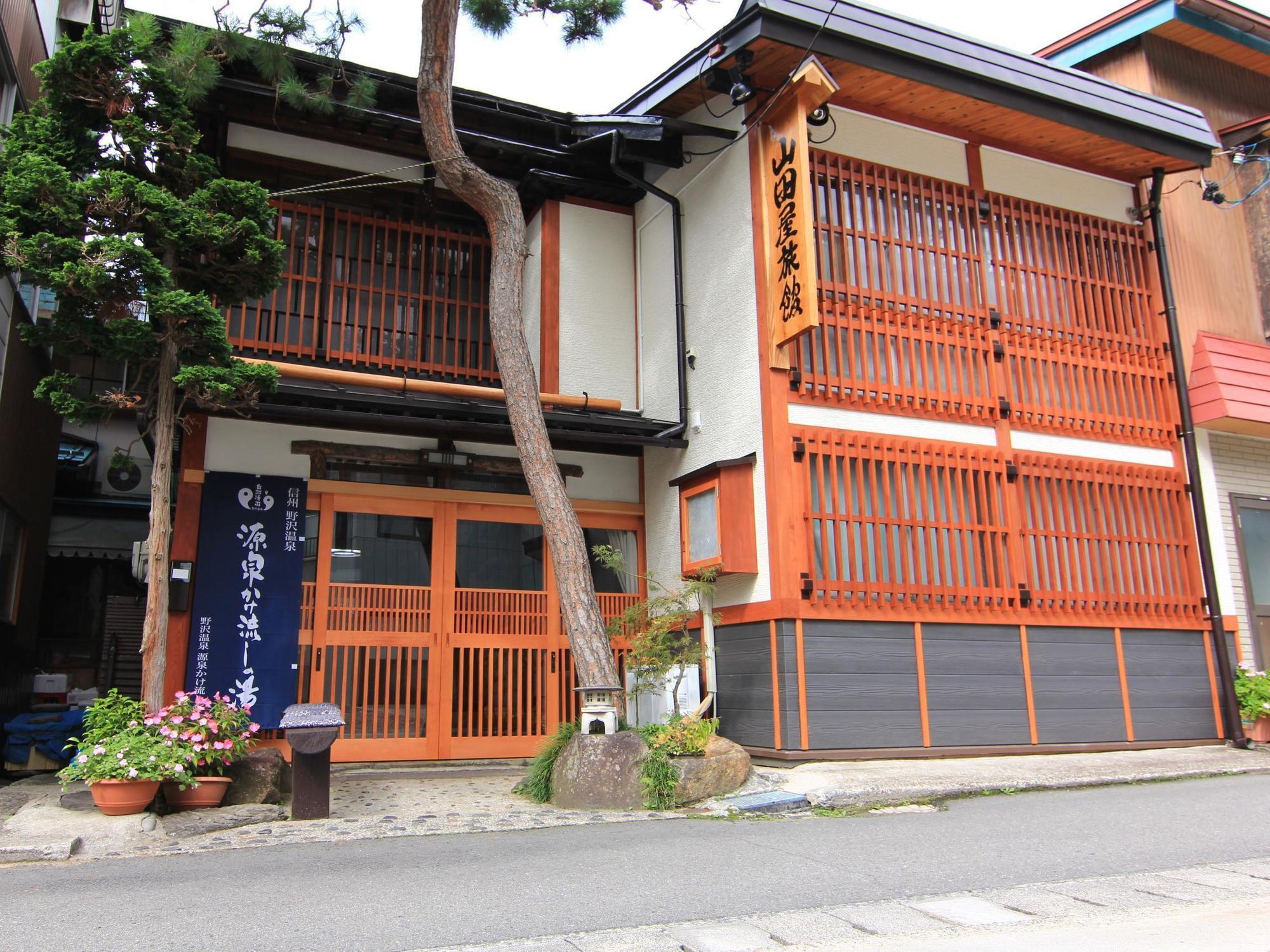 Yamadaya Ryokan Нодзава Онсен Екстериор снимка
