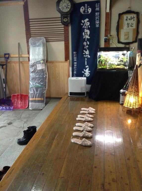 Yamadaya Ryokan Нодзава Онсен Екстериор снимка
