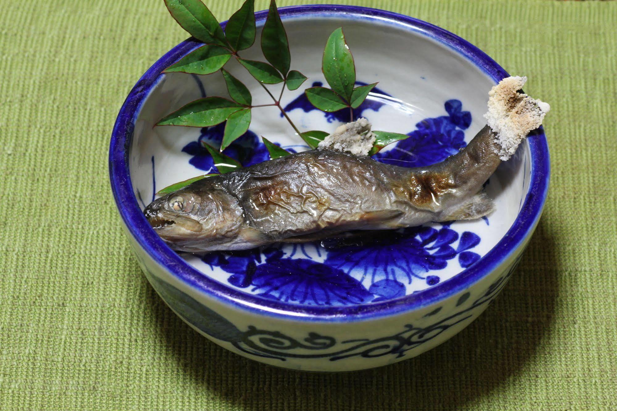 Yamadaya Ryokan Нодзава Онсен Екстериор снимка