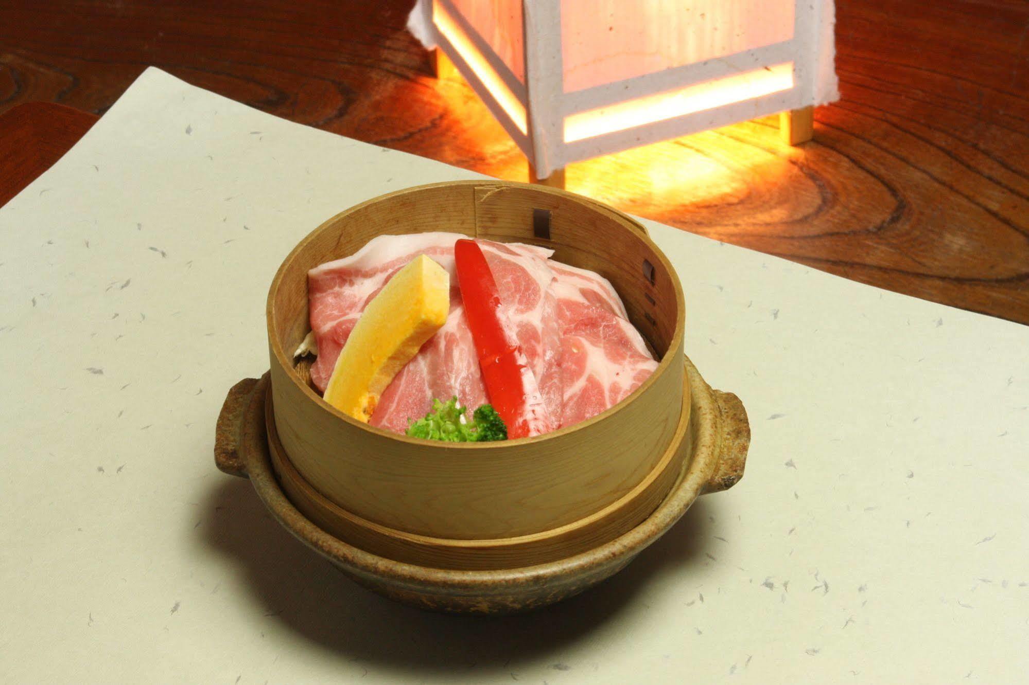 Yamadaya Ryokan Нодзава Онсен Екстериор снимка