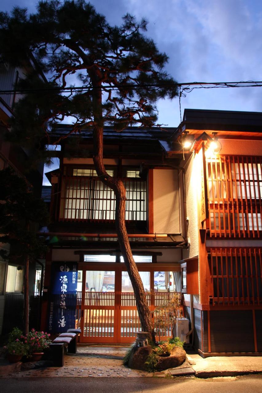 Yamadaya Ryokan Нодзава Онсен Екстериор снимка