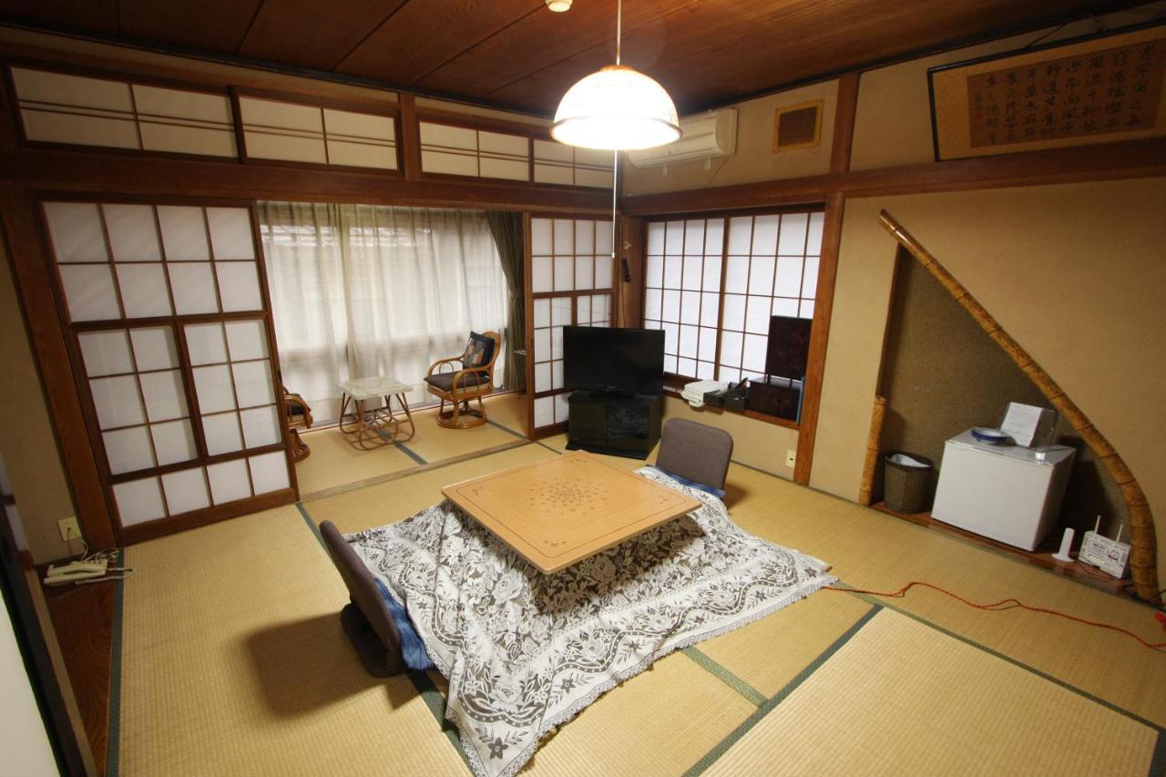 Yamadaya Ryokan Нодзава Онсен Екстериор снимка