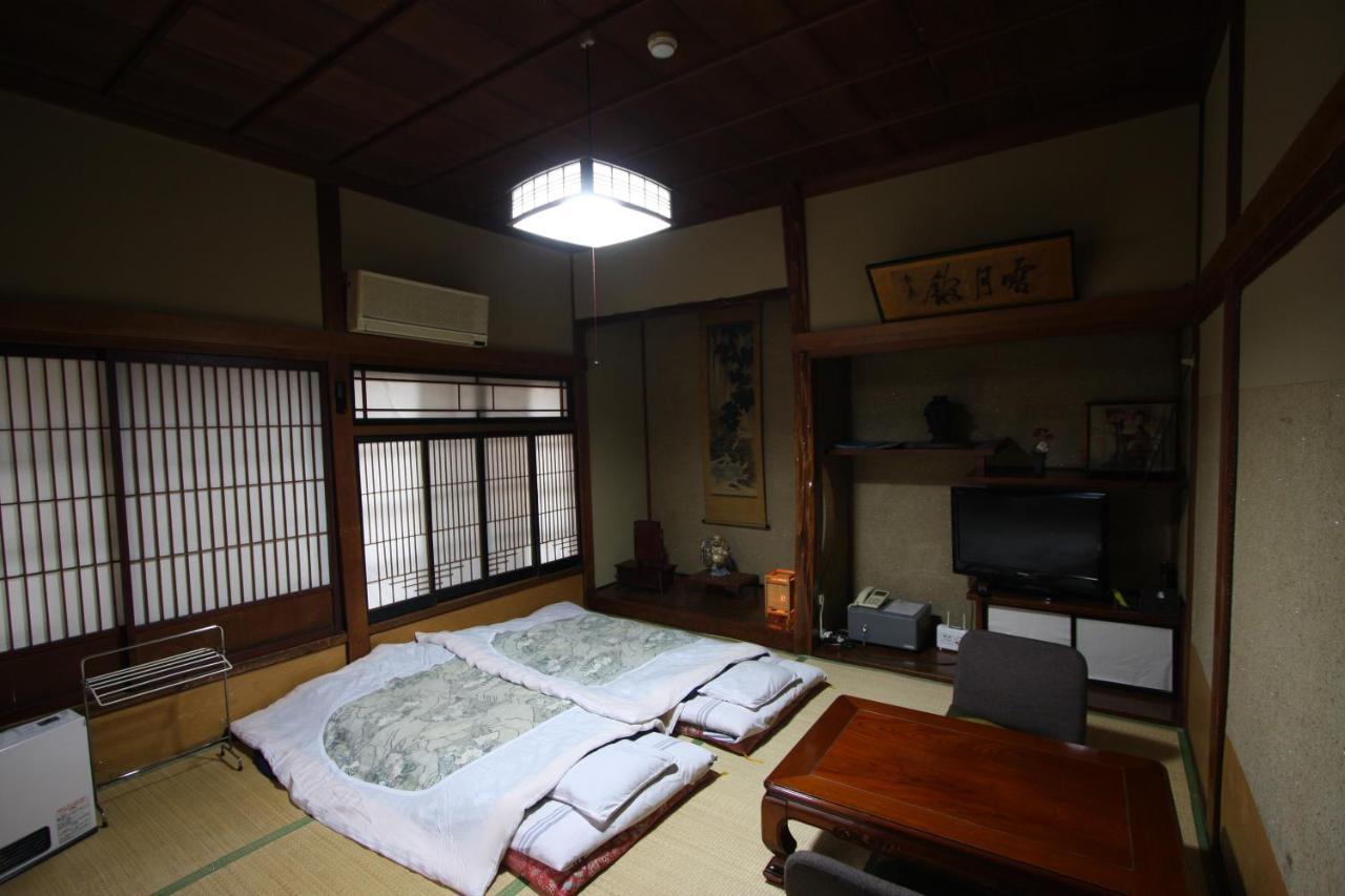 Yamadaya Ryokan Нодзава Онсен Екстериор снимка
